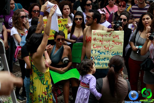 03-06-2012marcha_das_vadias_londrina_15.jpg