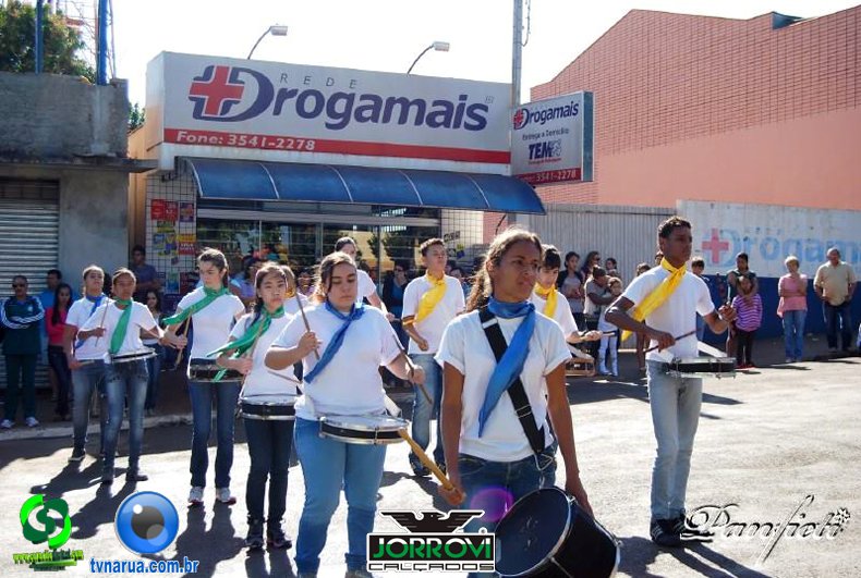 07-09-2013_7_Setembro_Urai_003.jpg