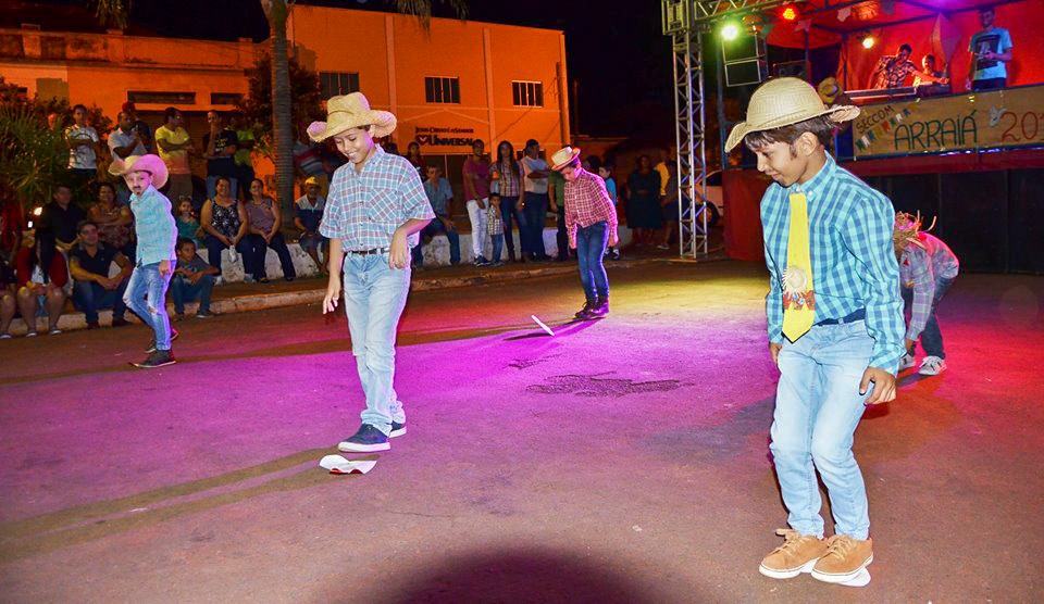 03-07-2018_Festa_Junina_Andira_03.jpg