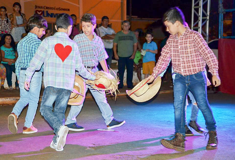 03-07-2018_Festa_Junina_Andira_04.jpg