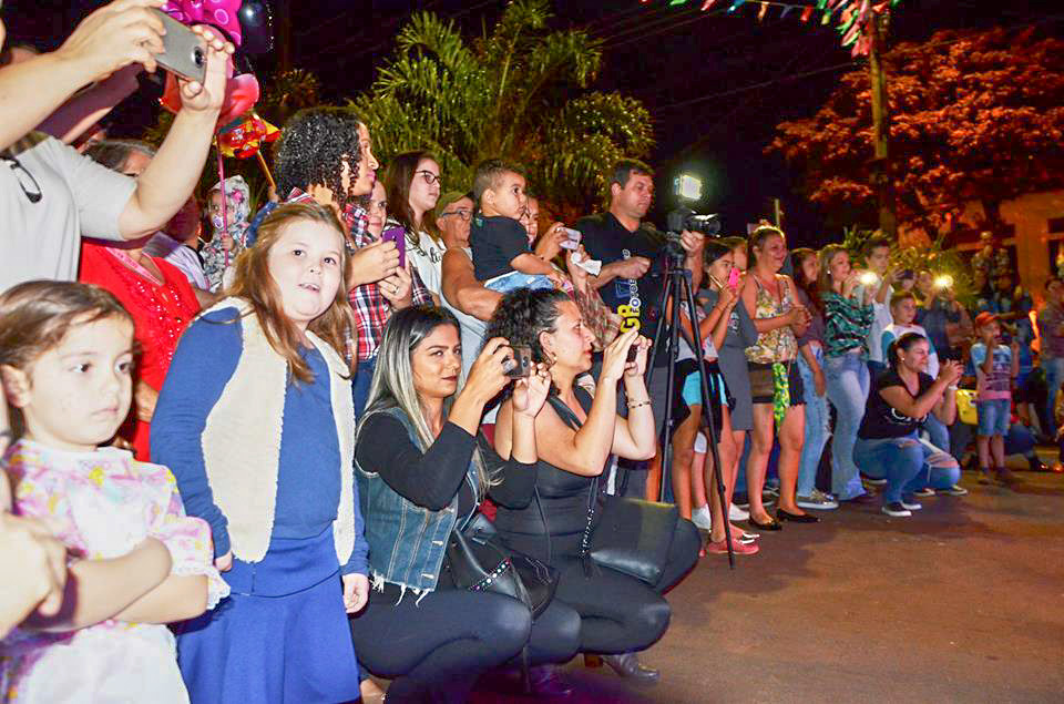 03-07-2018_Festa_Junina_Andira_06.jpg