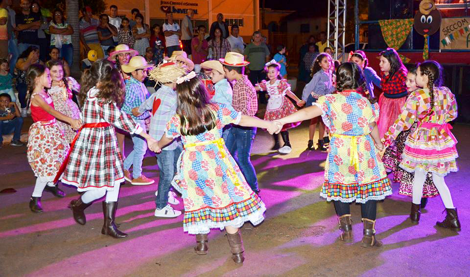 03-07-2018_Festa_Junina_Andira_11.jpg