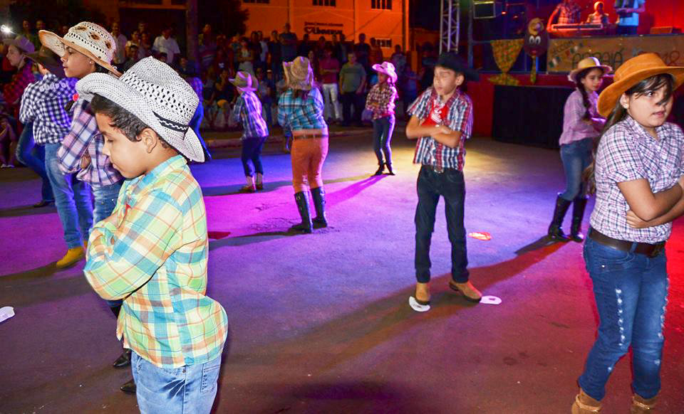 03-07-2018_Festa_Junina_Andira_23.jpg