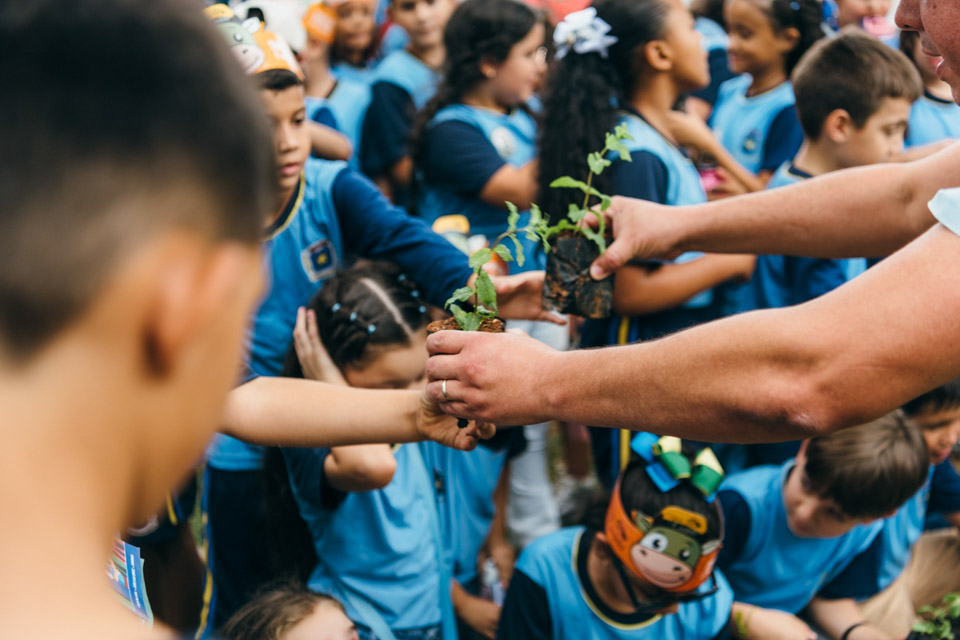 EntregadeMudas-EscolaMunicipal-439.jpg