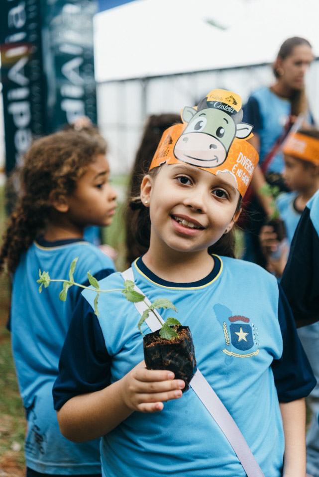 EntregadeMudas-EscolaMunicipal-446.jpg