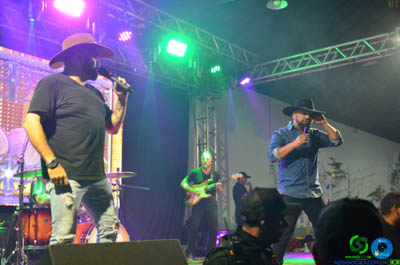 Filename=DSC_9032.jpg
Filesize=258KiB
Dimensions=960x636
Date added=Jun 23, 2025 DSC_9032.jpg