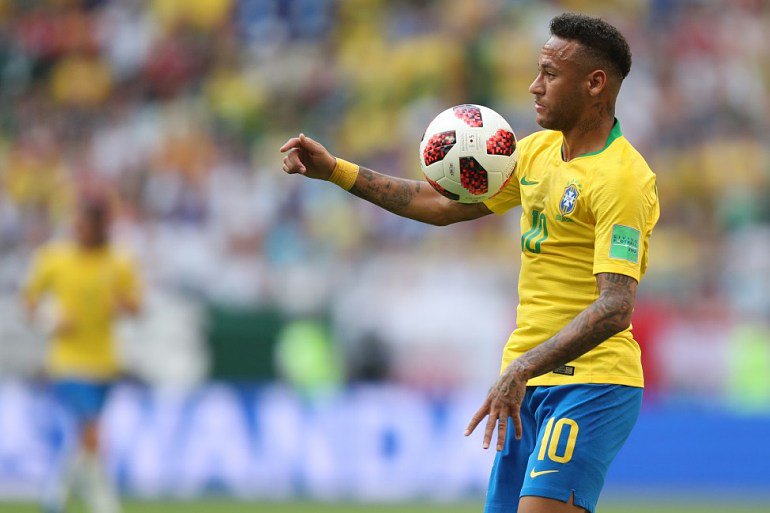 Virou piada? Presidente da Fifa ri sobre desempenho de Neymar na Copa