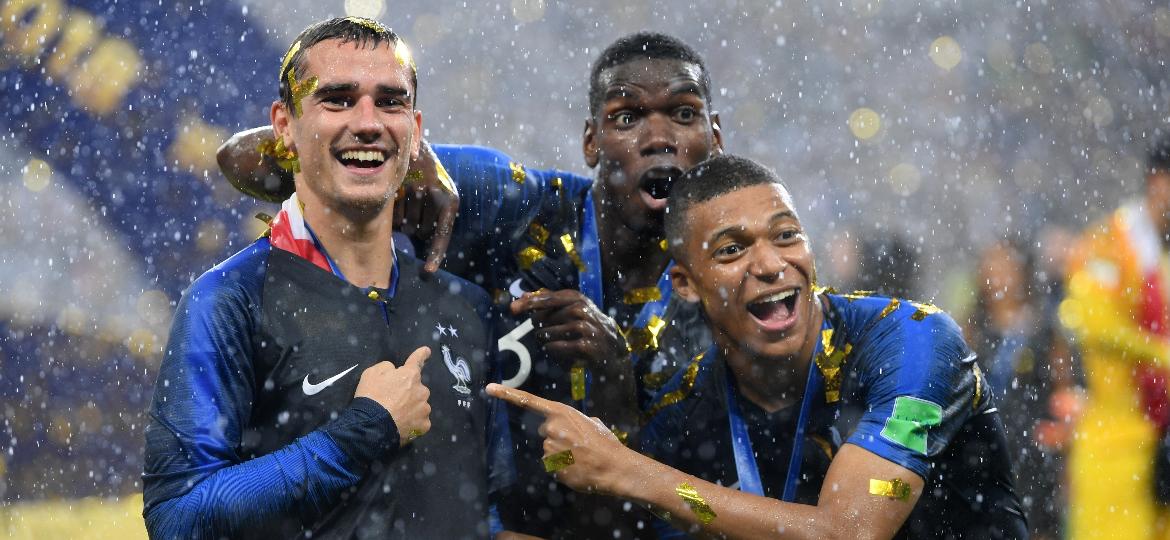 Jovem campeã, França tentará "domínio" em Copas que não existe desde Pelé