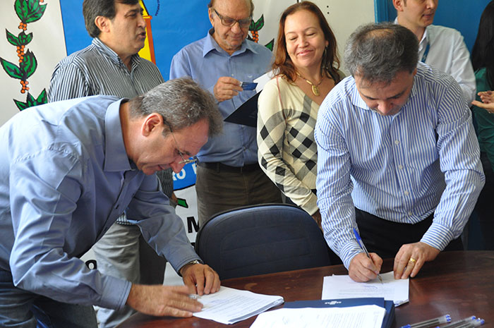 Na posse do secretário Celso Marin, prefeitura firma termo de Cooperação Técnica com o Sebrae