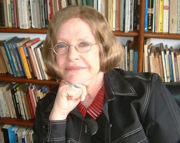 Morre escritora e dramaturga catarinense Edla van Steen, viúva de Sábato Magaldi