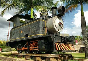 Locomotiva La Meuse 101 é transferida para o Museu Histórico de Londrina