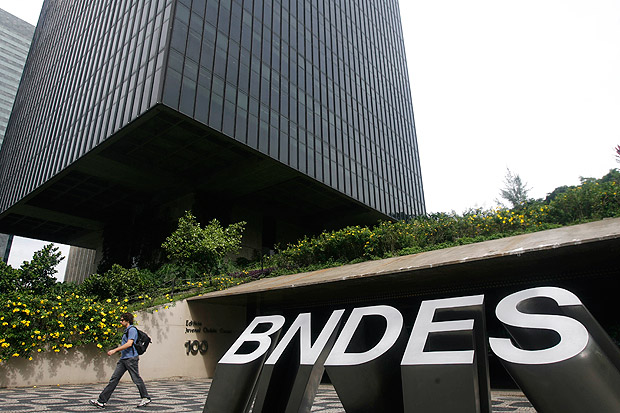 BNDES devolve R$ 100 bilhões ao Governo