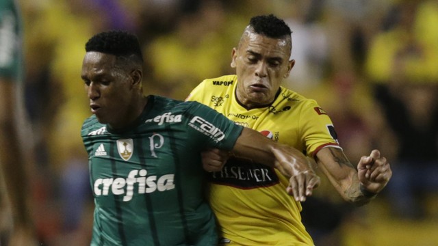 Palmeiras sofre gol nos acréscimos e perde para o Barcelona em Guayaquil
