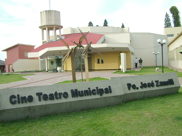 Em Ibiporã, Prefeitura prepara adequações no Cine Teatro Padre José Zanelli