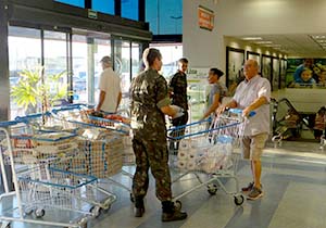 Tiro de Guerra arrecada alimentos para o Hospital do Câncer de Londrina