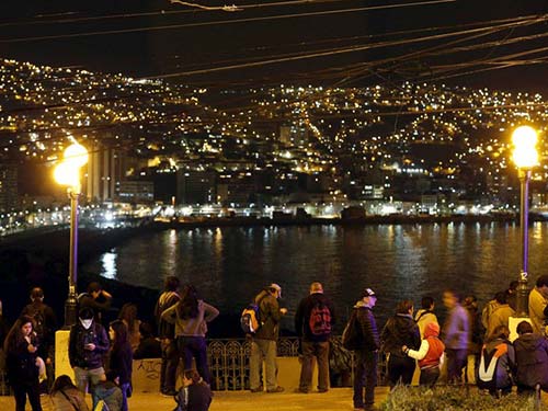 Chile retira alerta de tsunami após abalo e 8 mortes