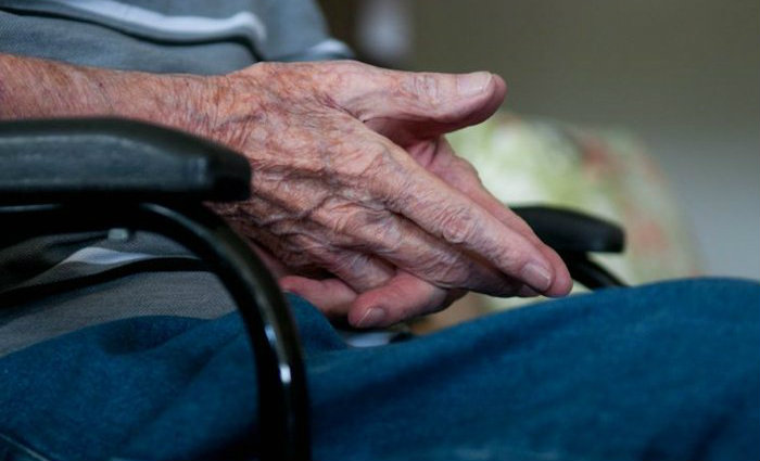 Governo quer reduzir benefício a idosos e deficientes de baixa renda
