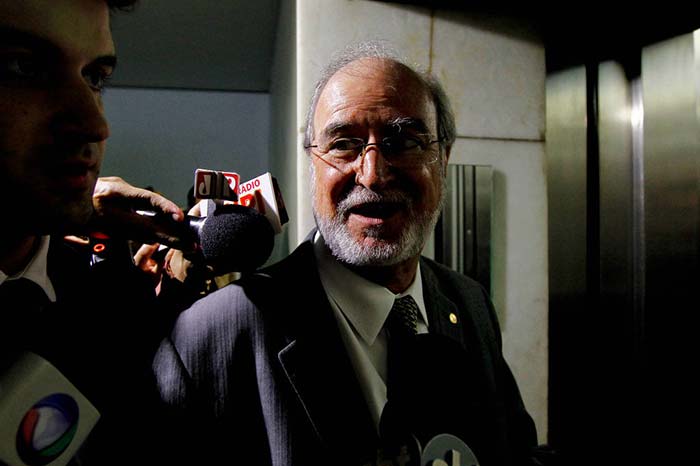 MENSALÃO TUCANO: Eduardo Azeredo dá última cartada para evitar prisão