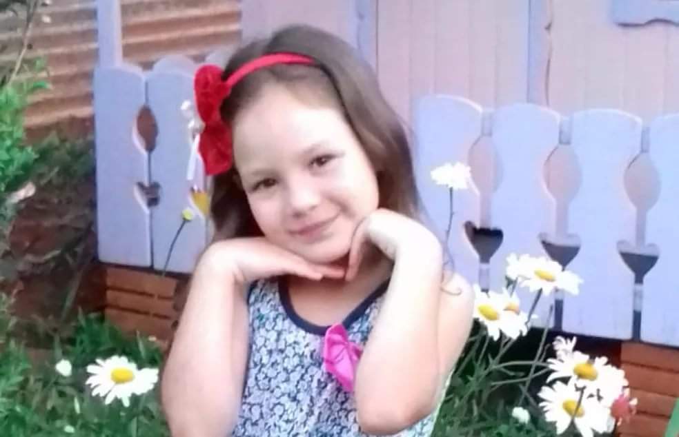 Criança de 8 anos,morre enforcada em balanço em Cascavel