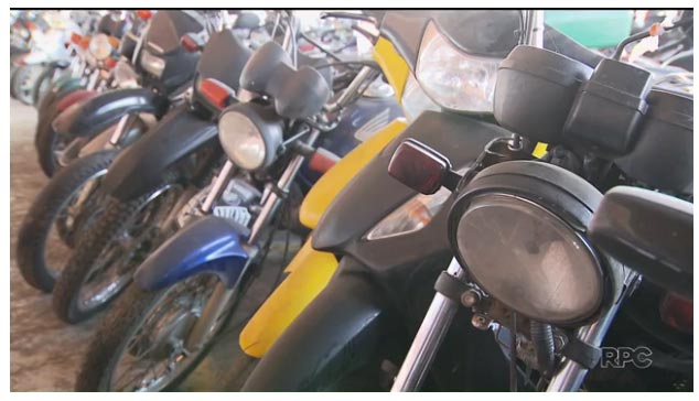 A Partir de R$150,00: Setran realiza leilão de carros e motos que estão parados em pátio no PR
