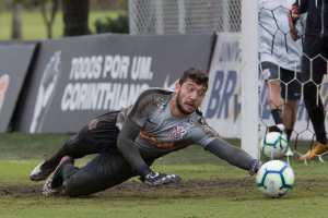 Pacot?o do Corinthians para o Oeste no Paulist?o pode ter at? seis nomes imagens/thumbs/11-12-2019_Caique_Franca.jpg