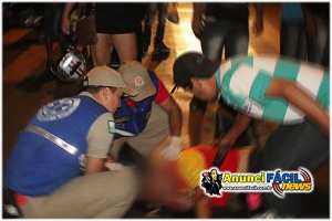 Motociclista perde a consciência em queda na Rua Marechal Deodoro, na área central de Cornélio Procópio imagens/thumbs/26-09-2016_newsnews25092016-21.jpg