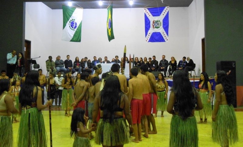Uraí realiza abertura dos 64º Jogos Escolares do Paraná