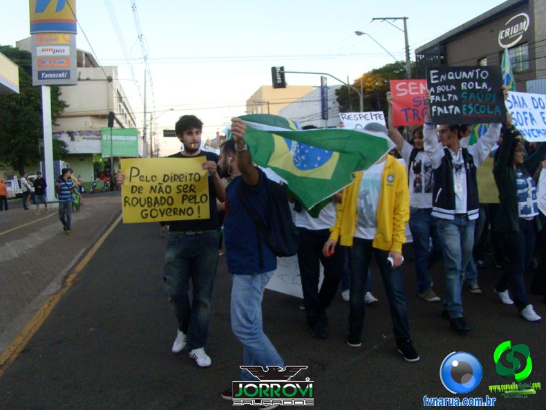 DSC01877.jpg
