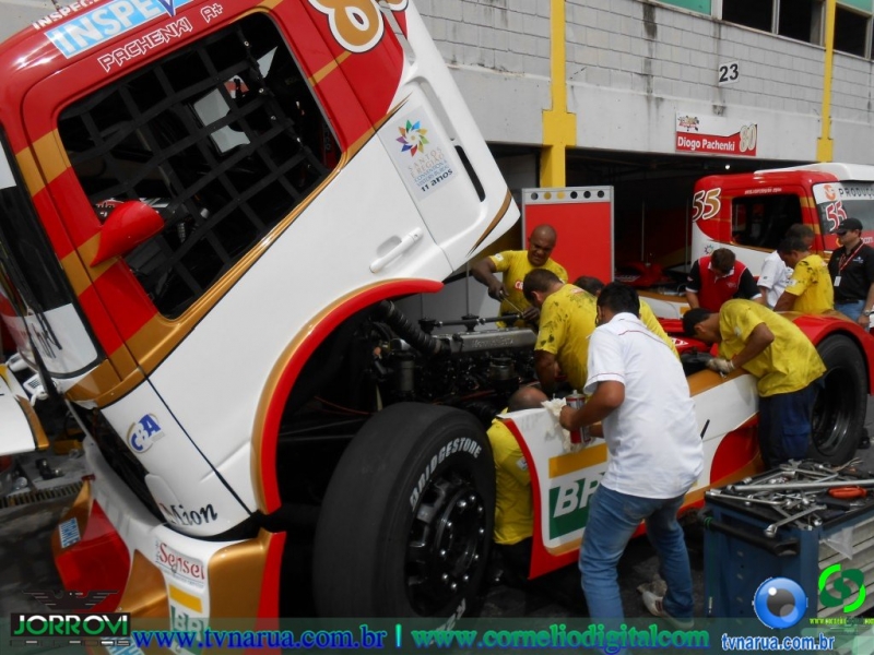 07-04-2013_formula_truck_132.jpg