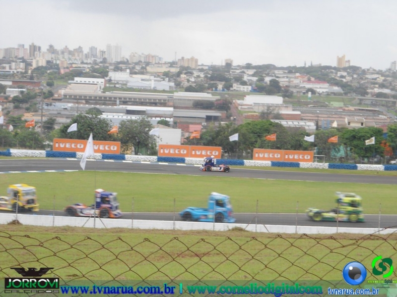 07-04-2013_formula_truck_170.jpg