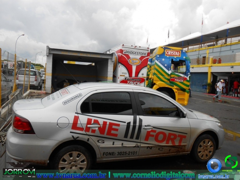 07-04-2013_formula_truck_379.jpg