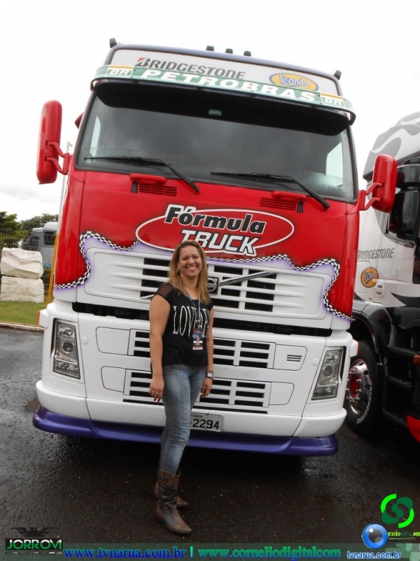 07-04-2013_formula_truck_380.jpg
