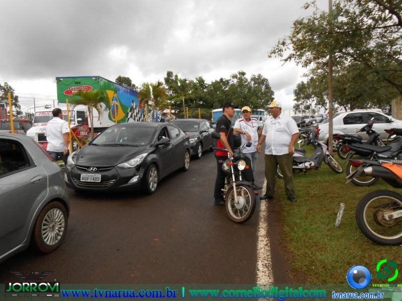 07-04-2013_formula_truck_381.jpg