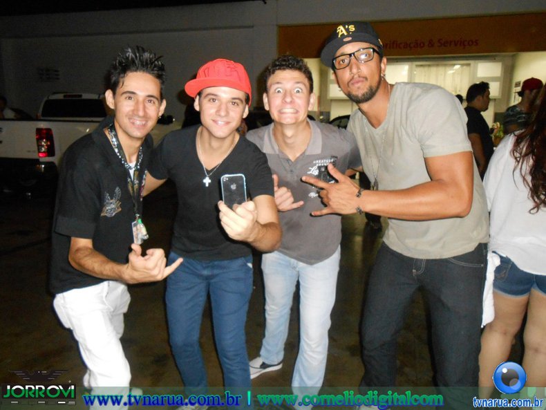 12-03-2013_Diego_Vinicius_Posto_Gasolina_2815129.jpg