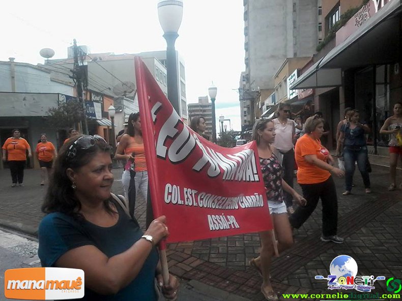 12-02-2015_funcionarios_estaduais_26.jpg