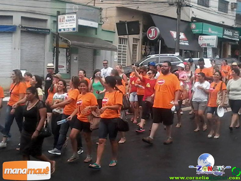 12-02-2015_funcionarios_estaduais_43.jpg