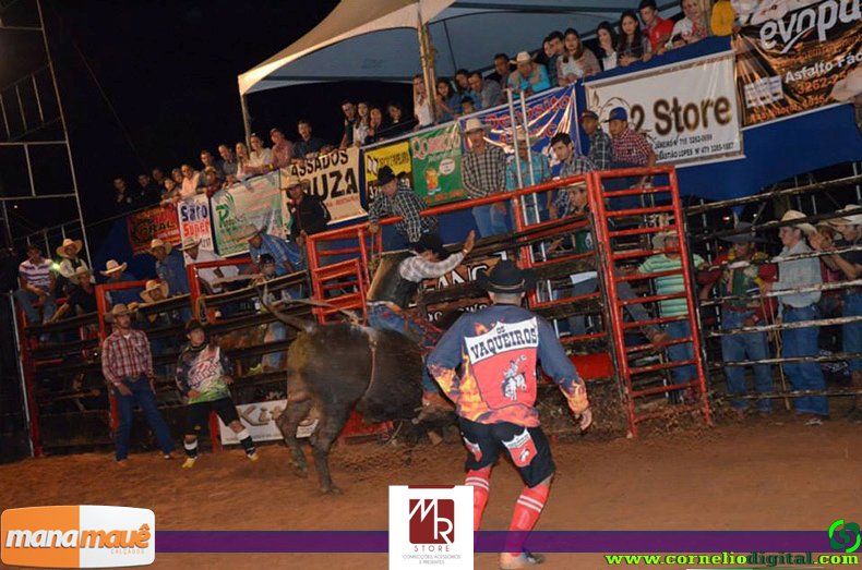14-06-2015_expoasa_humberto_ronaldo_117.jpg