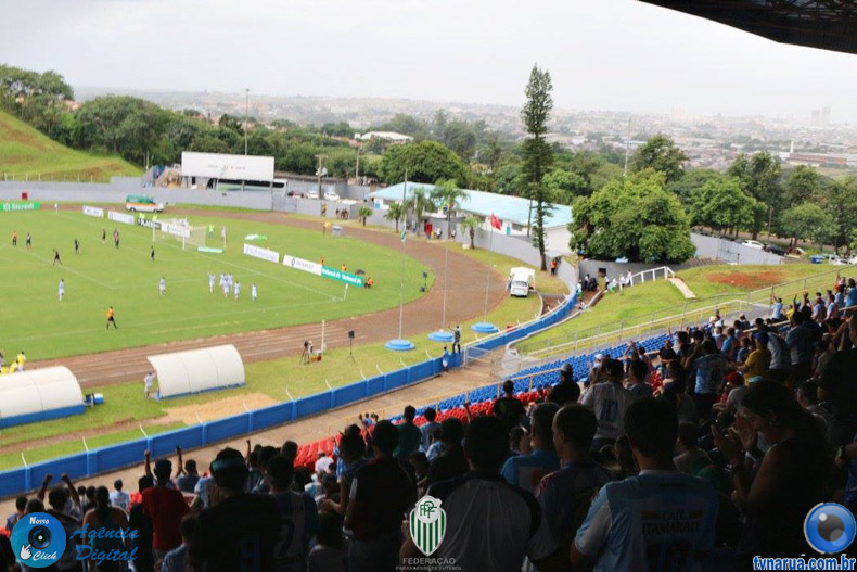 128.jpg
