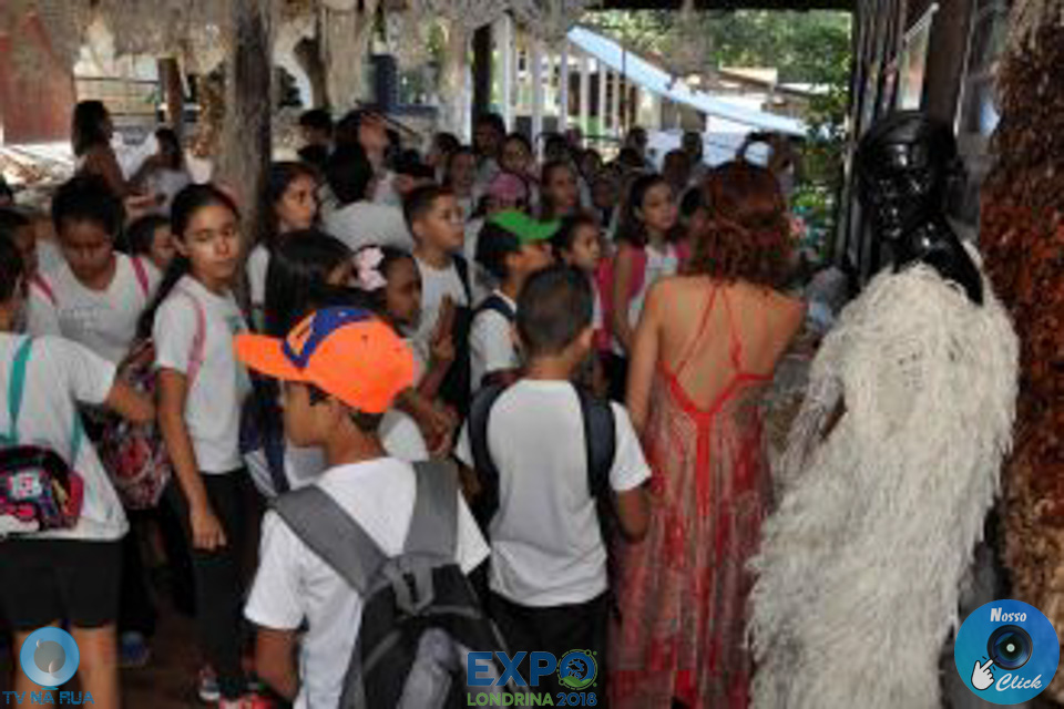 10-04-2018_ExpoLondrina_Visitas_Escolares_29.jpg