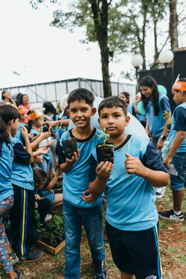 EntregadeMudas-EscolaMunicipal-443.jpg