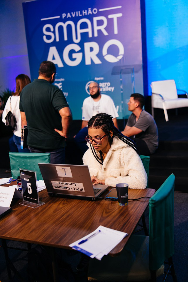 Hackathon-625.jpg