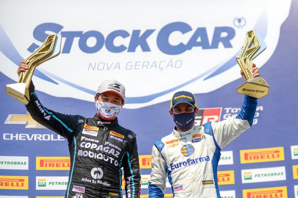 Com vitÃ³rias de Suzuki e Ricardo MaurÃ­cio, Barrichello sai lider de Londrina