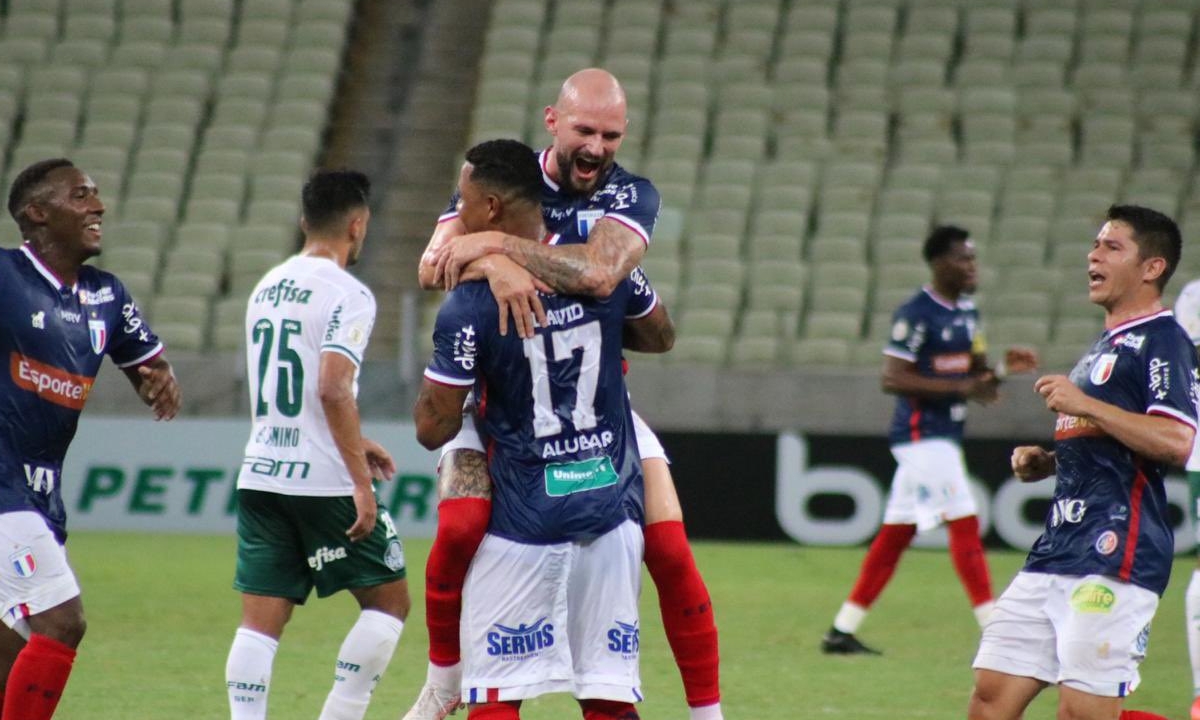 Palmeiras Ã© dominado pelo Fortaleza e amarga quarta derrota consecutiva