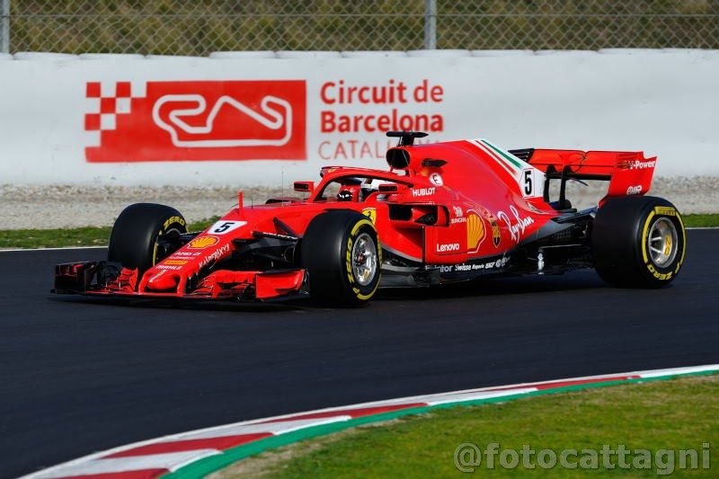 NA AUSTRÁLIA Após vitória, Vettel admite  "sorte " com safety car