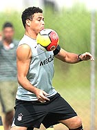 Em seu primeiro jogo-treino, Ronaldo marca dois gols em vitÃ­ria do TimÃ­o