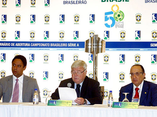 CBF divulga tabela do Brasileiro 2009: SP estreia contra o Flu, e TimÃ­o pega o Inter