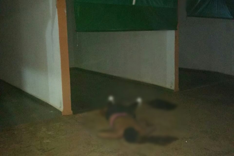 Pessoa Ã© morta com trÃªs tiros no rosto em motel de Londrina