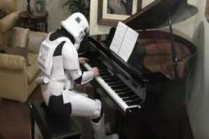 imagens/thumbs/07-08-2018_pianista.jpg
