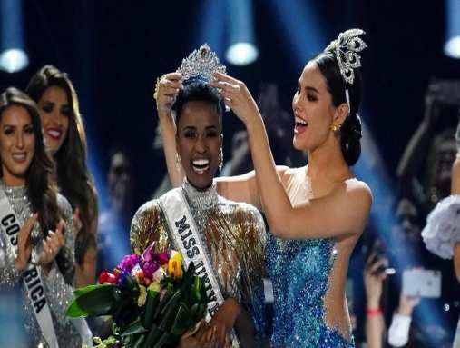 imagens/thumbs/09-12-2019_zozibini-tunzi-e-coroada-nova-miss-universo-1575864109801_v2_900x506_widelg.jpg