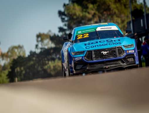 imagens/thumbs/15-06-2025_Nascar_Brasil_Victor_Andrade_01.jpg